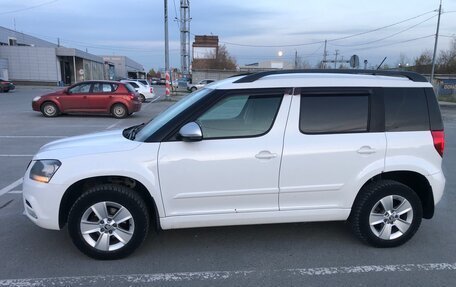 Skoda Yeti I рестайлинг, 2013 год, 950 000 рублей, 3 фотография