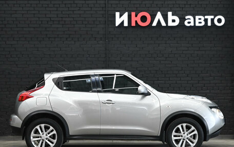 Nissan Juke II, 2013 год, 1 050 000 рублей, 9 фотография