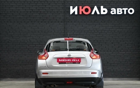 Nissan Juke II, 2013 год, 1 050 000 рублей, 5 фотография