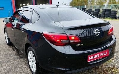 Opel Astra J, 2014 год, 985 000 рублей, 1 фотография