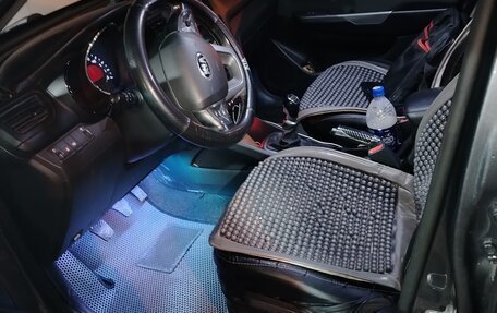 KIA Rio III рестайлинг, 2014 год, 800 000 рублей, 11 фотография