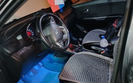 KIA Rio III рестайлинг, 2014 год, 800 000 рублей, 12 фотография