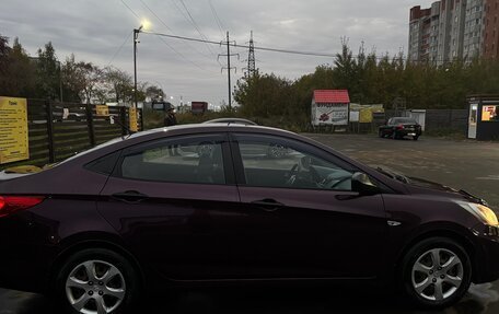 Hyundai Solaris II рестайлинг, 2012 год, 750 000 рублей, 4 фотография
