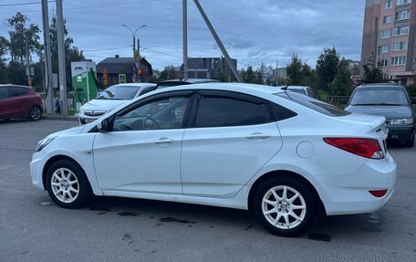 Hyundai Solaris II рестайлинг, 2012 год, 600 000 рублей, 7 фотография