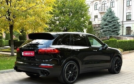 Porsche Cayenne III, 2016 год, 3 900 000 рублей, 2 фотография