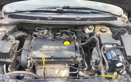 Opel Astra J, 2014 год, 985 000 рублей, 9 фотография