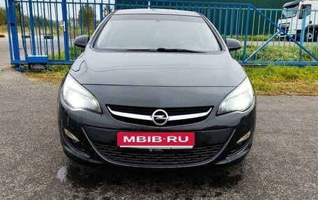 Opel Astra J, 2014 год, 985 000 рублей, 2 фотография