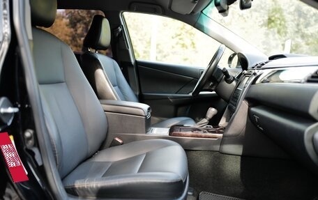 Toyota Camry, 2017 год, 2 500 000 рублей, 13 фотография