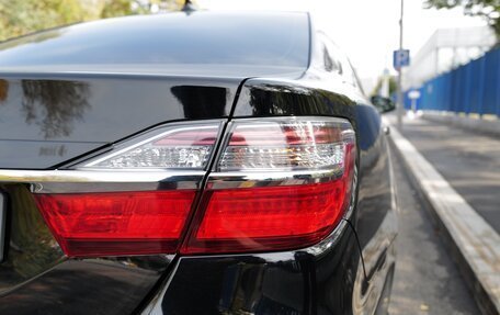 Toyota Camry, 2017 год, 2 500 000 рублей, 30 фотография