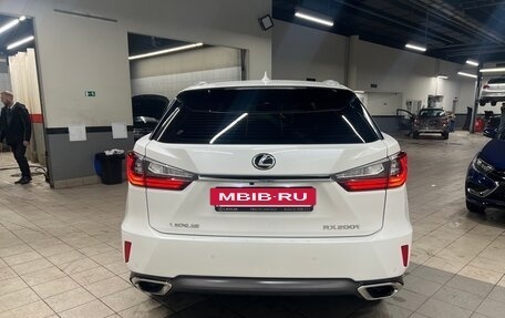Lexus RX IV рестайлинг, 2017 год, 3 950 000 рублей, 7 фотография