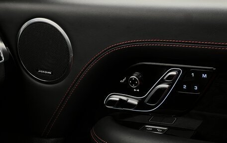 Land Rover Range Rover IV рестайлинг, 2019 год, 6 265 000 рублей, 25 фотография