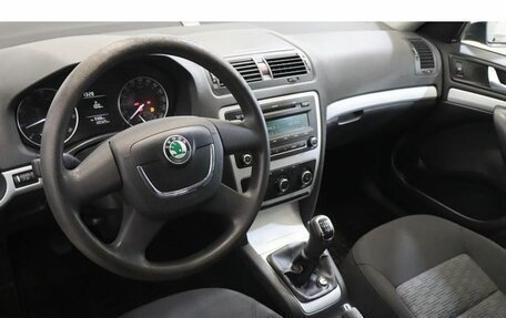 Skoda Octavia, 2010 год, 964 000 рублей, 6 фотография
