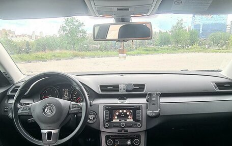 Volkswagen Passat B7, 2010 год, 1 300 000 рублей, 10 фотография
