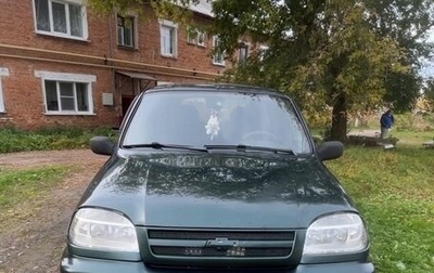 Chevrolet Niva I рестайлинг, 2003 год, 150 000 рублей, 1 фотография