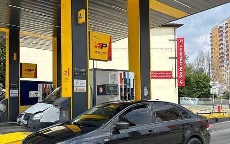 Volkswagen Polo VI (EU Market), 2010 год, 620 000 рублей, 4 фотография