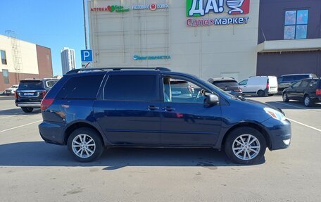 Toyota Sienna II рестайлинг, 2003 год, 1 000 000 рублей, 14 фотография