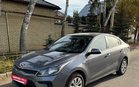 KIA Rio IV, 2018 год, 1 400 000 рублей, 2 фотография