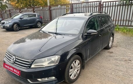 Volkswagen Passat B7, 2011 год, 950 000 рублей, 4 фотография