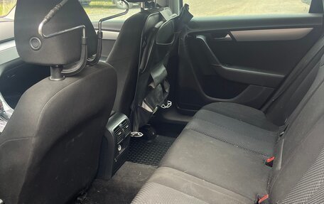 Volkswagen Passat B7, 2011 год, 950 000 рублей, 17 фотография