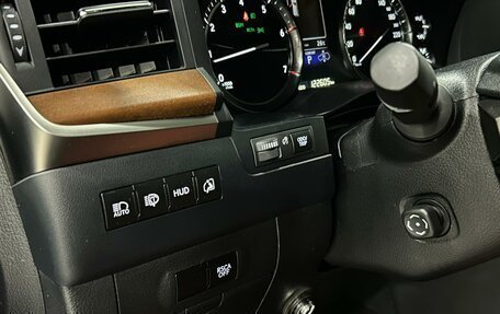 Lexus LX III, 2018 год, 7 990 000 рублей, 18 фотография