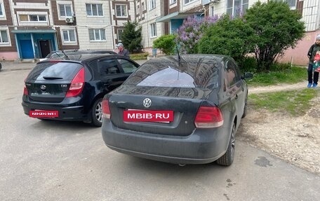 Volkswagen Polo VI (EU Market), 2012 год, 550 000 рублей, 2 фотография
