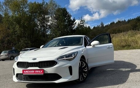 KIA Stinger I, 2018 год, 1 950 000 рублей, 1 фотография