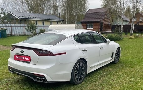 KIA Stinger I, 2018 год, 1 950 000 рублей, 4 фотография