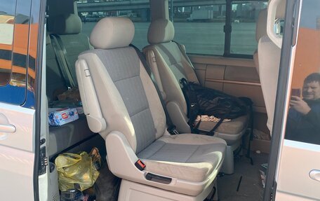Volkswagen Multivan T6 рестайлинг, 2015 год, 3 100 000 рублей, 8 фотография