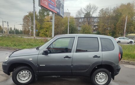 Chevrolet Niva I рестайлинг, 2018 год, 600 000 рублей, 12 фотография