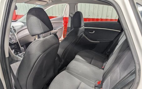 Hyundai i30 II рестайлинг, 2013 год, 1 000 000 рублей, 6 фотография