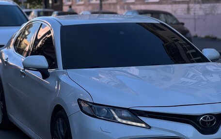 Toyota Camry, 2018 год, 2 830 000 рублей, 7 фотография