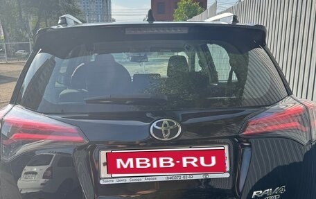 Toyota RAV4, 2016 год, 2 450 000 рублей, 6 фотография