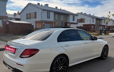 Mercedes-Benz E-Класс AMG, 2019 год, 3 999 000 рублей, 4 фотография