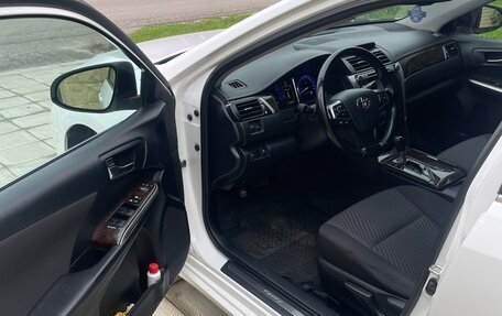 Toyota Camry, 2015 год, 2 250 000 рублей, 5 фотография