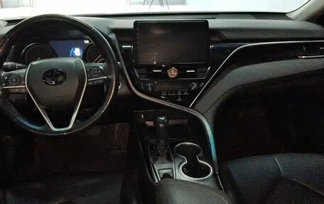 Toyota Camry, 2022 год, 2 481 080 рублей, 3 фотография