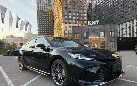 Toyota Camry, 2025 год, 5 500 000 рублей, 2 фотография