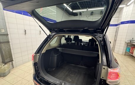 Mitsubishi Outlander III рестайлинг 3, 2014 год, 1 700 000 рублей, 7 фотография