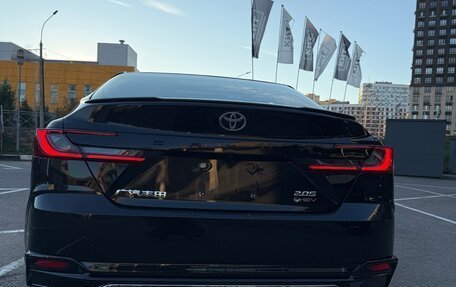 Toyota Camry, 2025 год, 5 500 000 рублей, 4 фотография