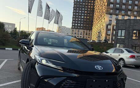 Toyota Camry, 2025 год, 5 500 000 рублей, 7 фотография