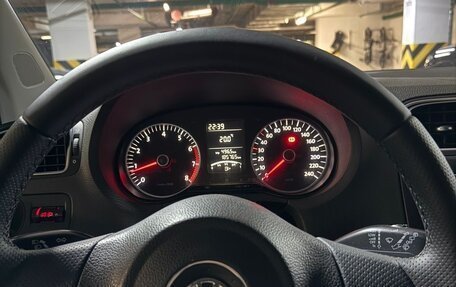Volkswagen Polo VI (EU Market), 2011 год, 550 000 рублей, 4 фотография