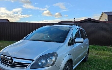 Opel Zafira B, 2012 год, 795 000 рублей, 22 фотография