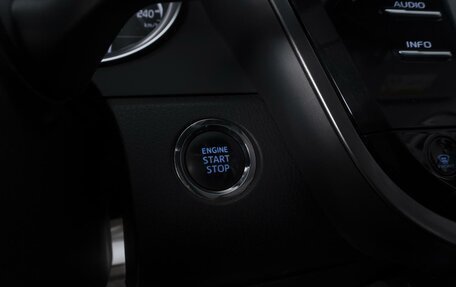 Toyota Camry, 2019 год, 2 334 000 рублей, 19 фотография