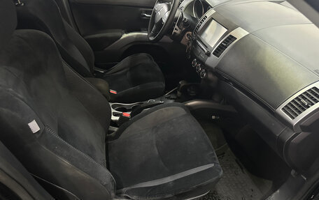 Mitsubishi Outlander III рестайлинг 3, 2011 год, 1 250 000 рублей, 9 фотография