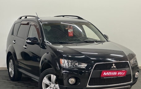 Mitsubishi Outlander III рестайлинг 3, 2011 год, 1 250 000 рублей, 3 фотография