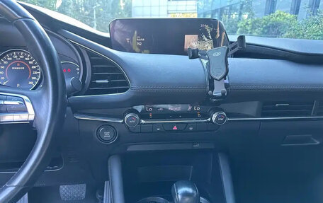 Mazda 3, 2021 год, 1 796 222 рублей, 8 фотография