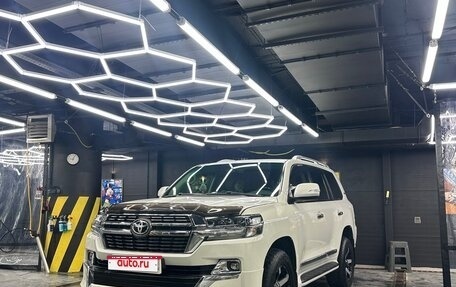 Toyota Land Cruiser 200, 2011 год, 3 890 000 рублей, 1 фотография
