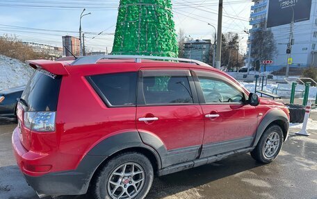 Mitsubishi Outlander III рестайлинг 3, 2006 год, 800 000 рублей, 9 фотография