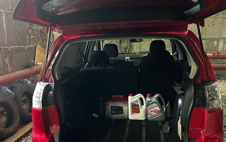 Mitsubishi Outlander III рестайлинг 3, 2006 год, 800 000 рублей, 12 фотография