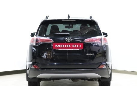 Toyota RAV4, 2018 год, 2 500 000 рублей, 5 фотография