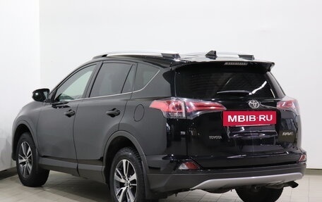 Toyota RAV4, 2018 год, 2 500 000 рублей, 6 фотография